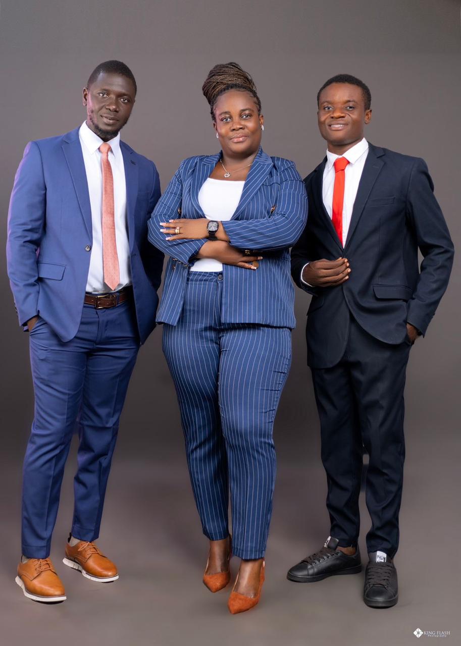 LifeSaver Team in professional attire